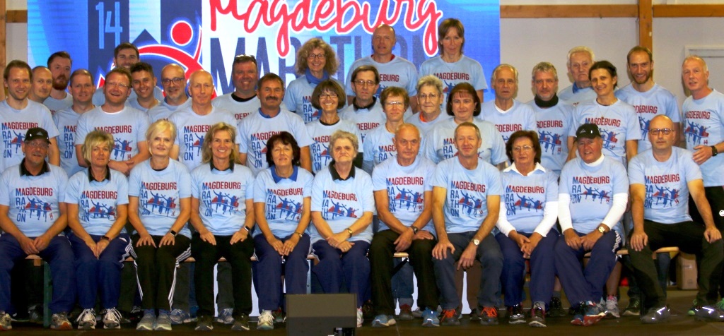 VLG 1991 Magdeburg - Laufgruppe und Organisationsteam des Magdeburg-Marathons